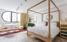 Mid Century Modern Central Upper City